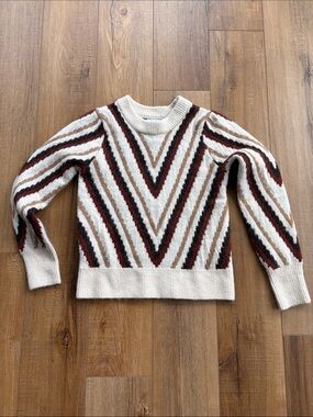 Evereve Cream Sweater with Brown, Black & Rust Chevron Stripes